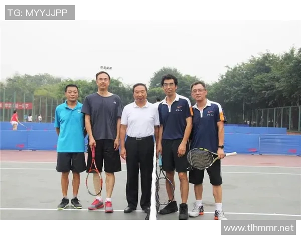 南京网球队引领最新网球团队协作榜单前十名精彩表现回顾